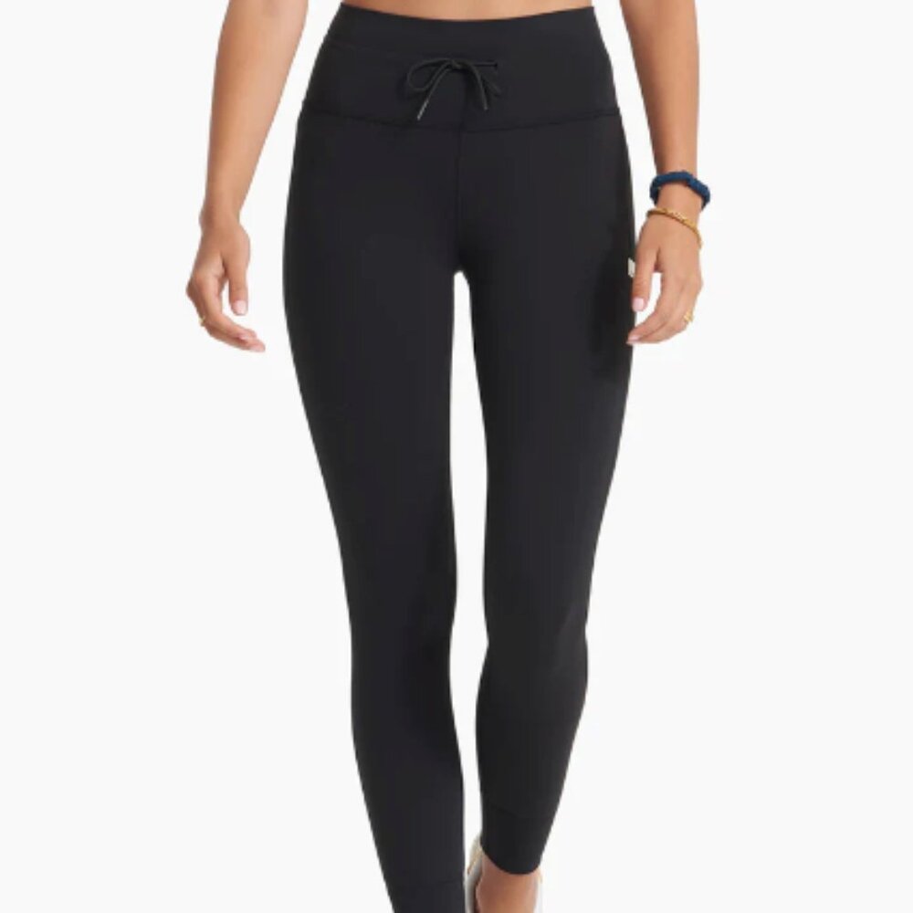 Vuori Women's Leggings - Size Large - Black - Used